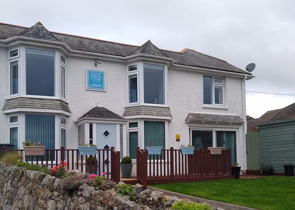 Count House Cottage B and B