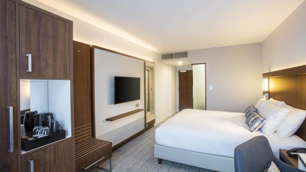 Courtyard by Marriott Luton Airport
