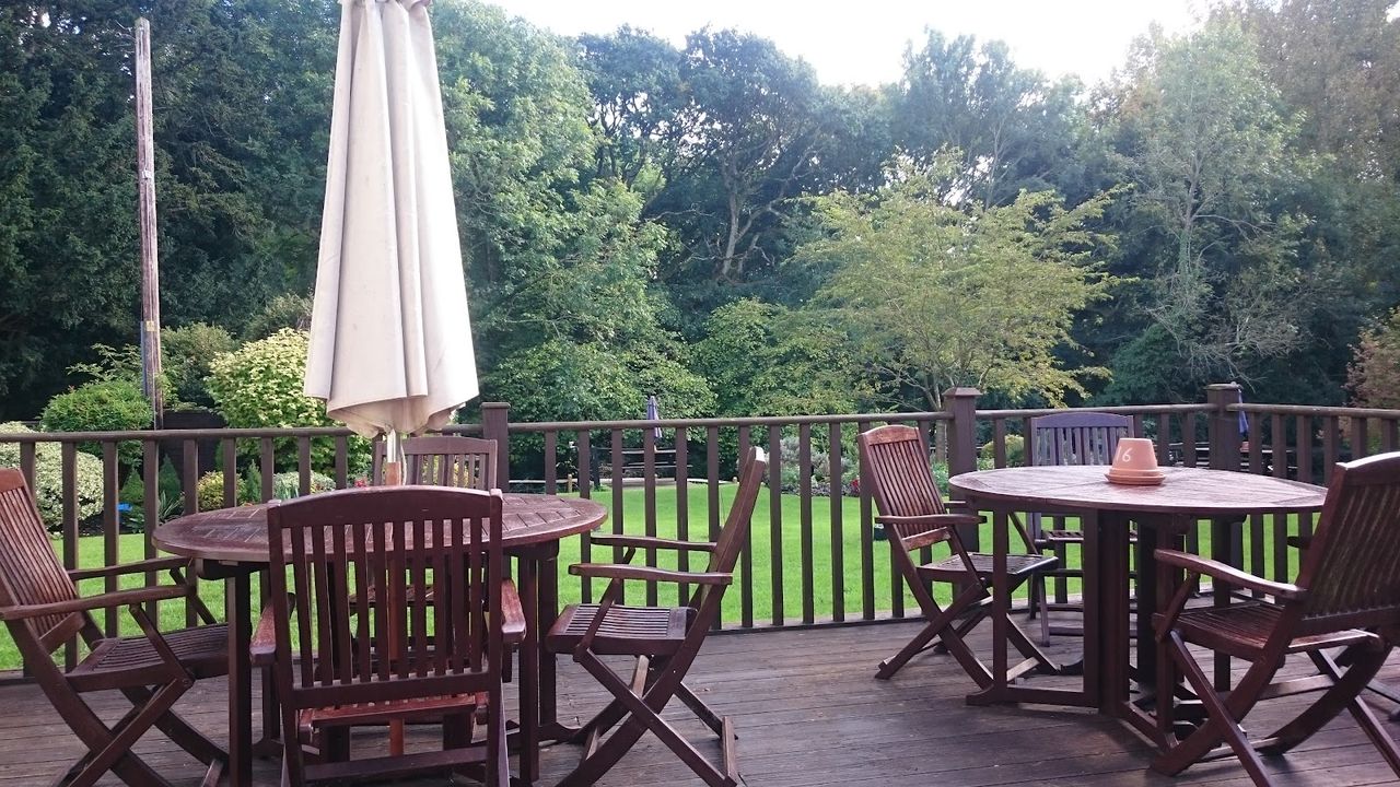 The Cricketers, Duncton