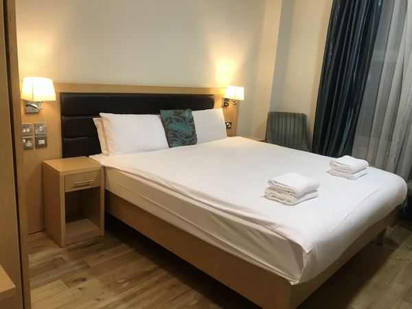 Cromwell International Hotel