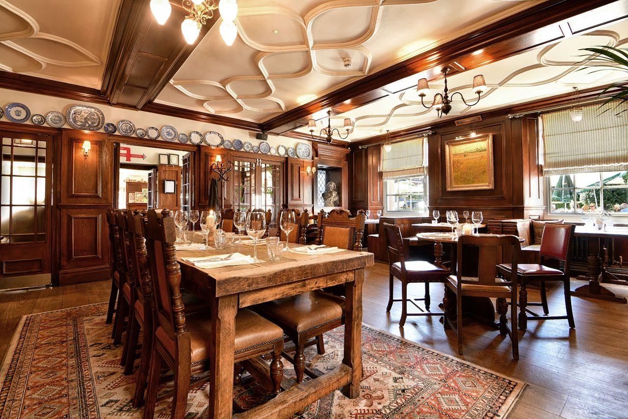 Crown Hotel