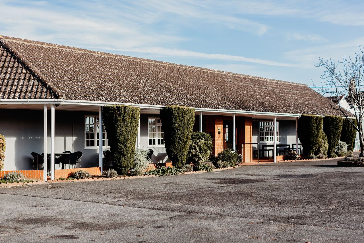 Crown Lodge Hotel