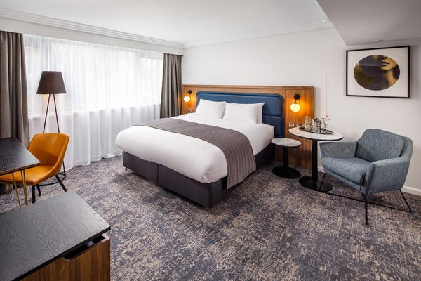 Crowne Plaza Manchester Airport