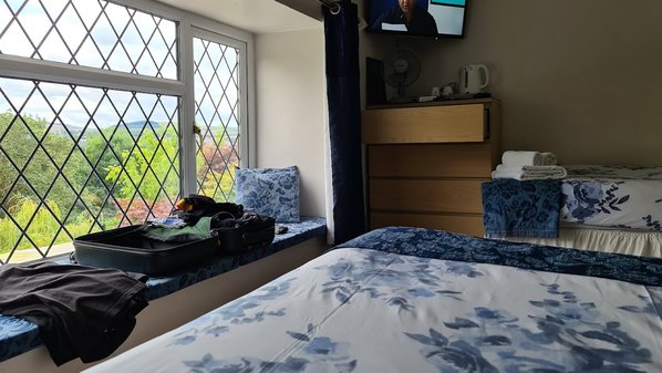 Cwmbach Guest House