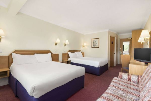 Days Inn Watford Gap