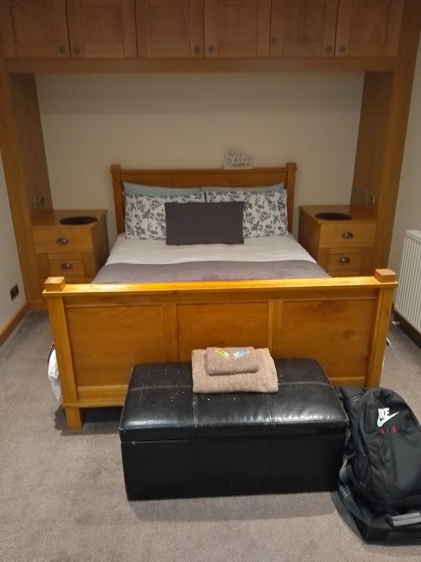 Deri-Down Guest House