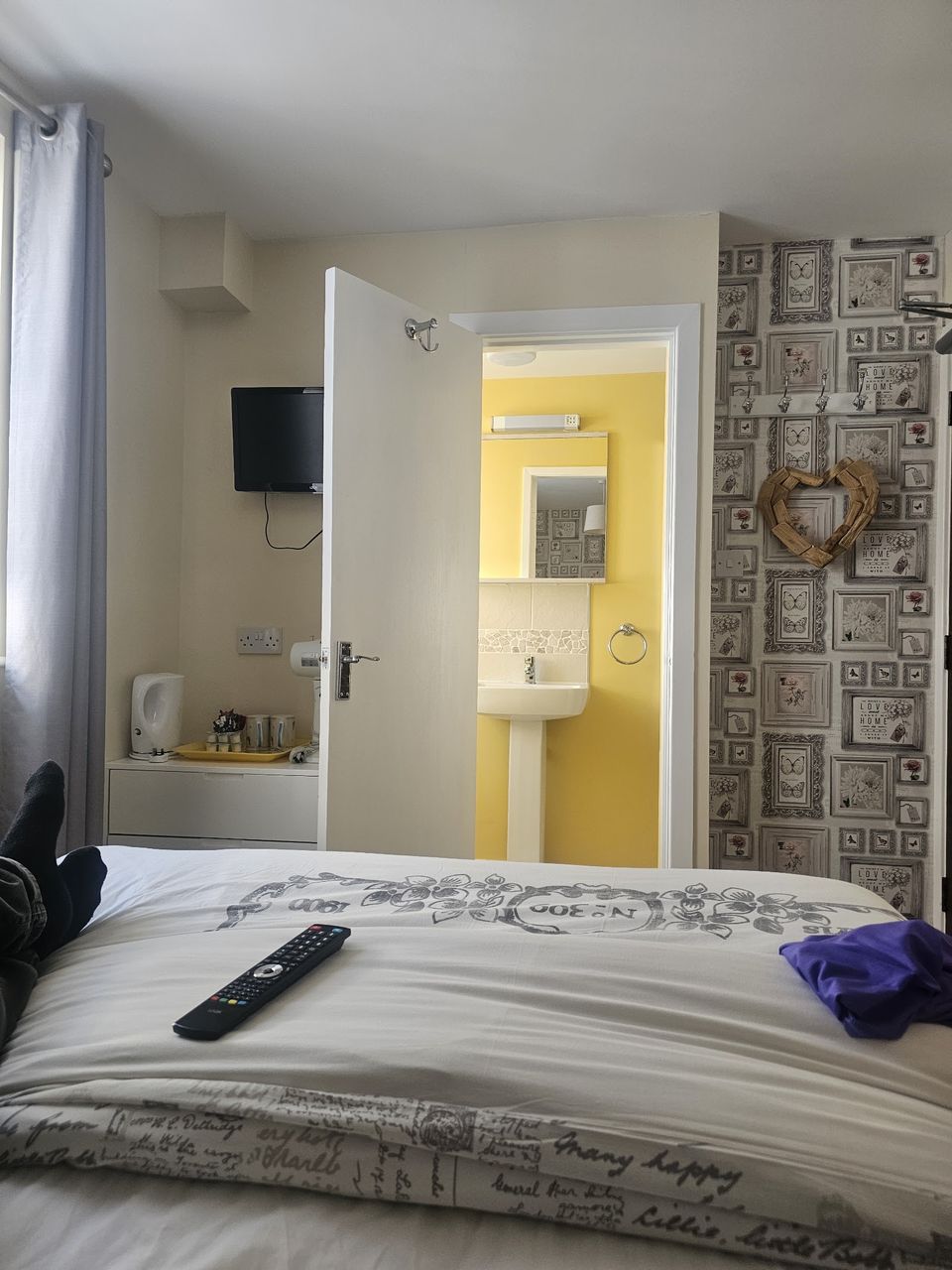 Devon Guest House