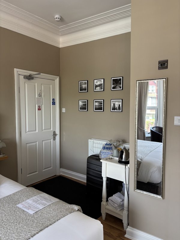 Devon House Guest House