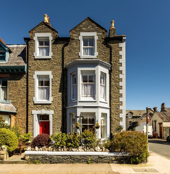 Dorchester House