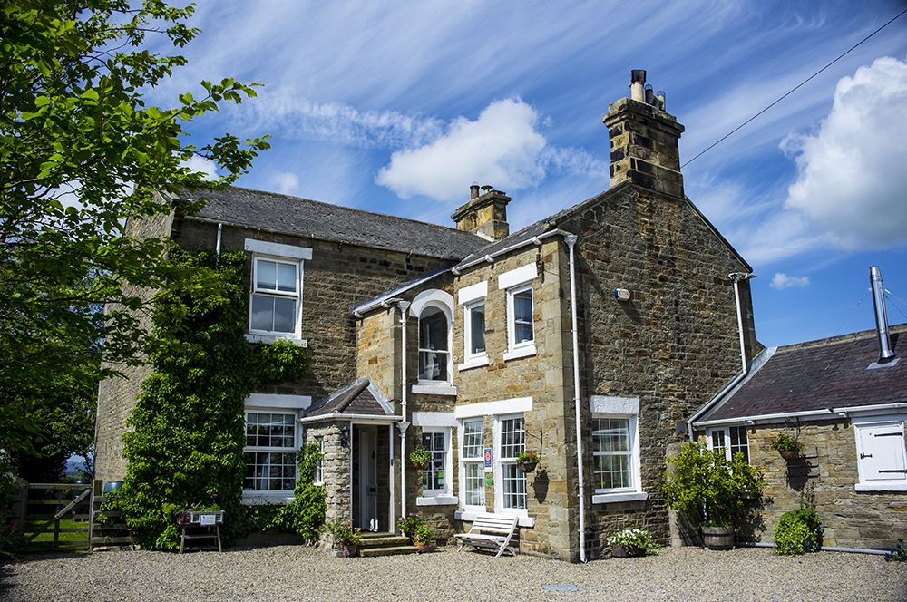 Dowfold House Bed & Breakfast