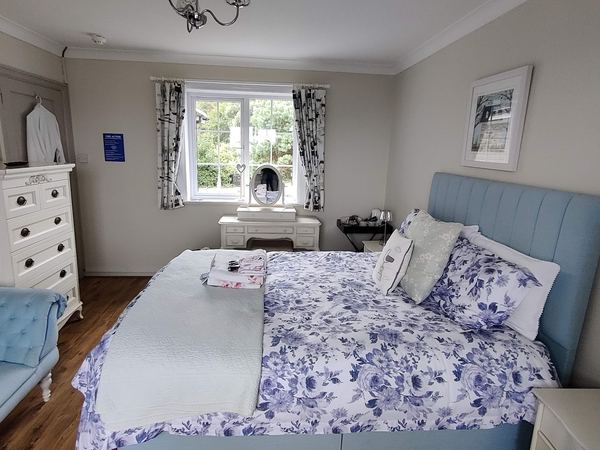 Downsfield Bed and Breakfast