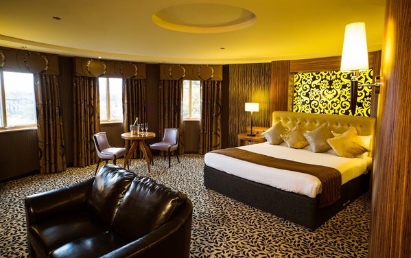 Drayton Court Hotel