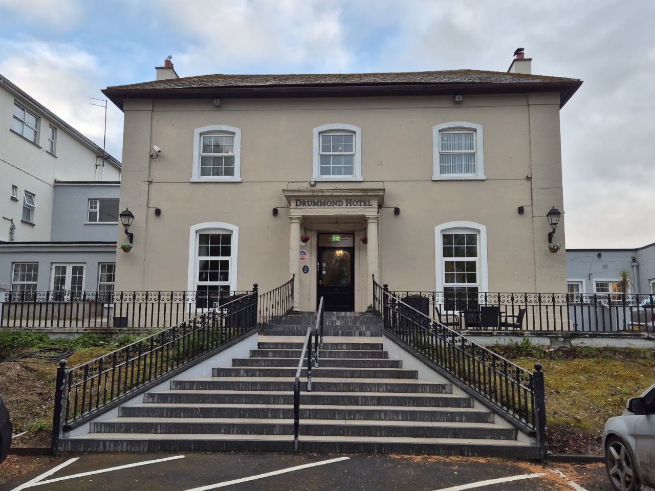 Drummond Hotel