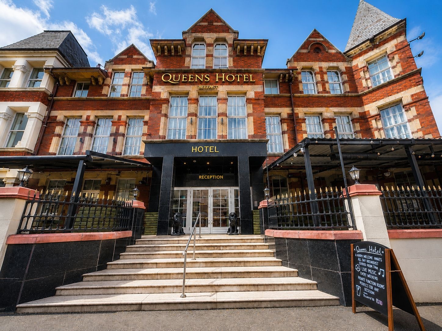 Dukes at Queens Boutique Hotel