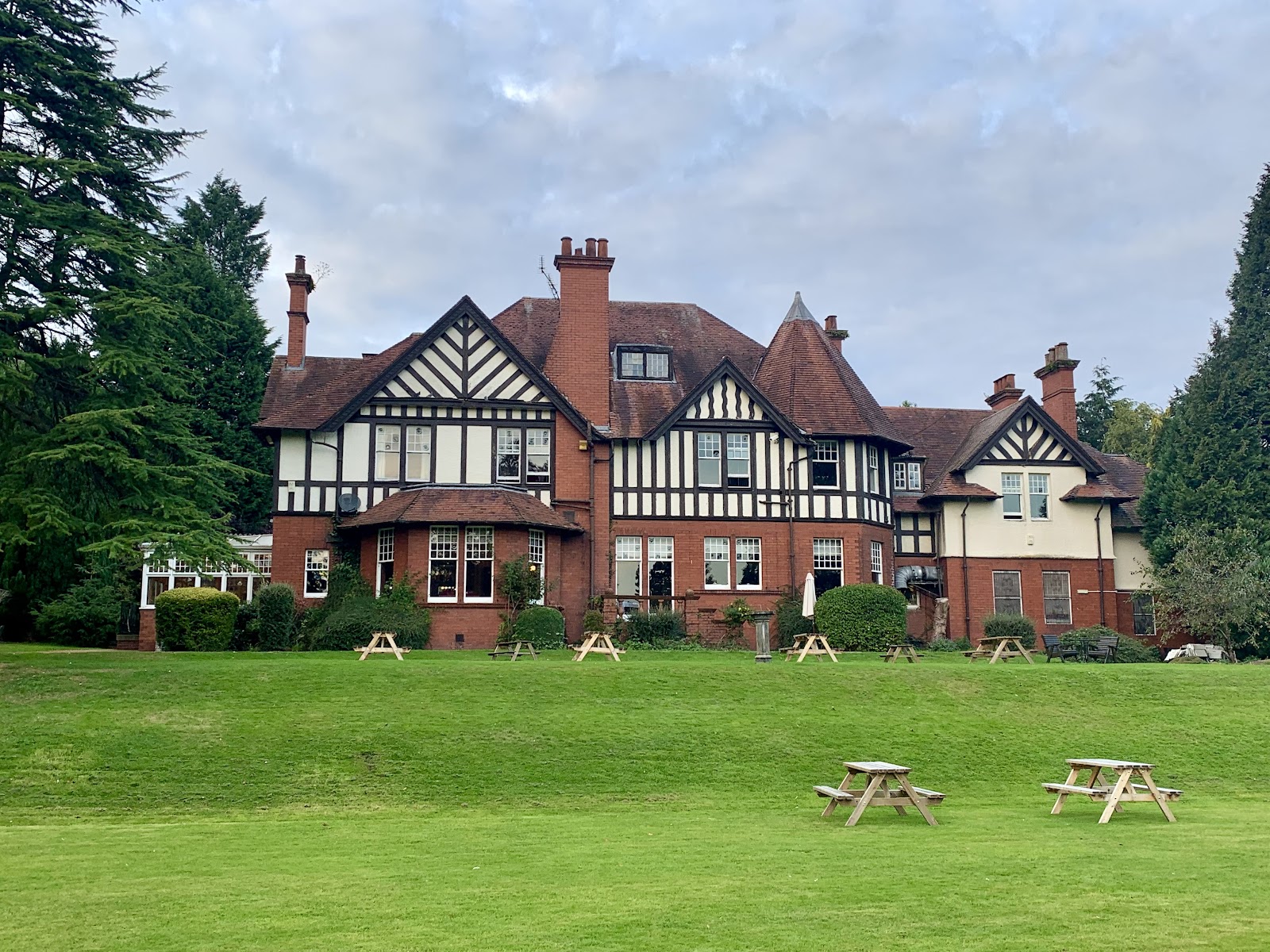 Dunmar House Hotel