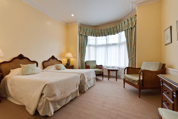 Dunoon Hotel