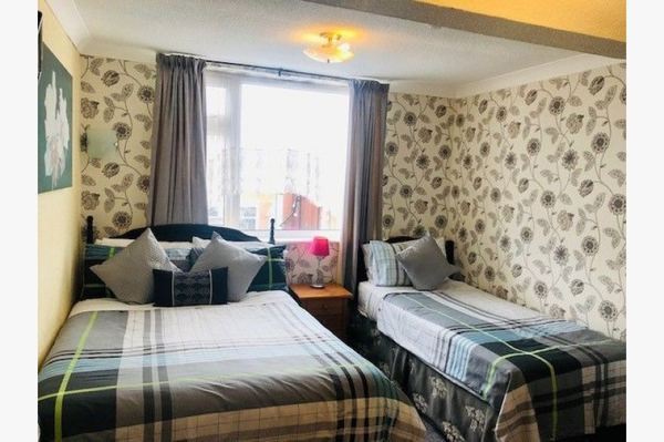 Dunromin Hotel