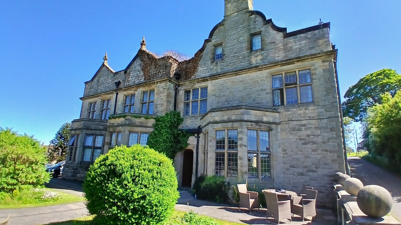 Dunsley Hall Hotel