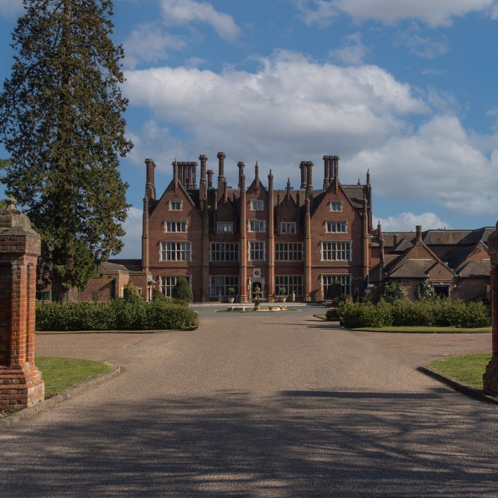 Dunston Hall