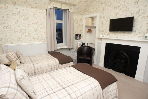 Dunvegan B and B