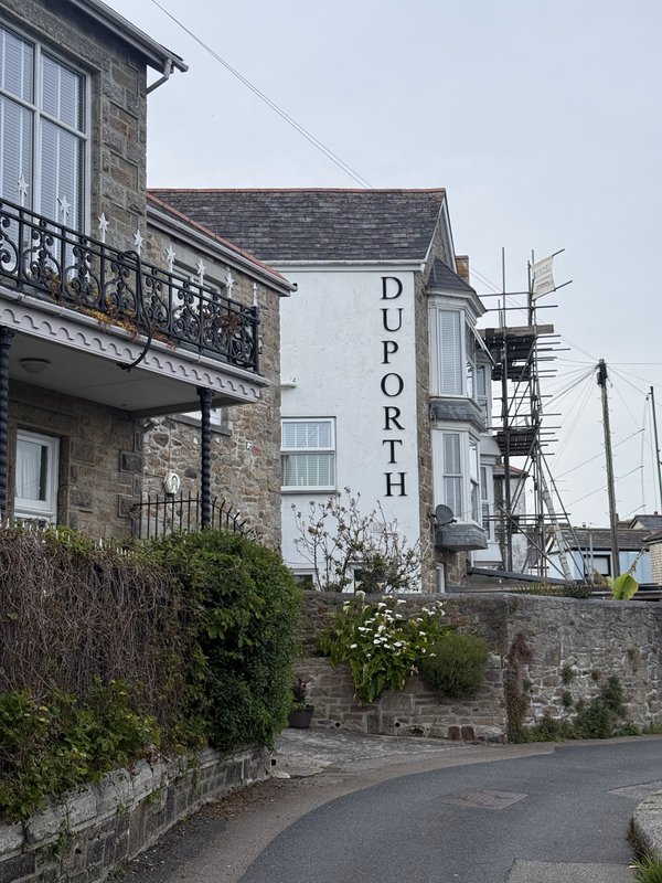 Duporth Guest House