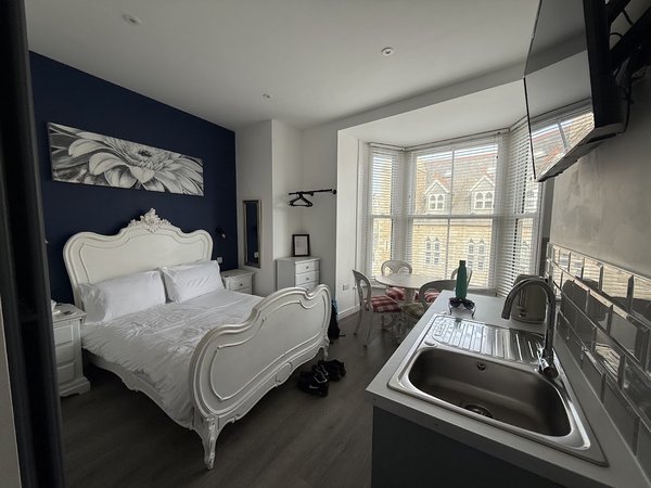 Duporth Guest House