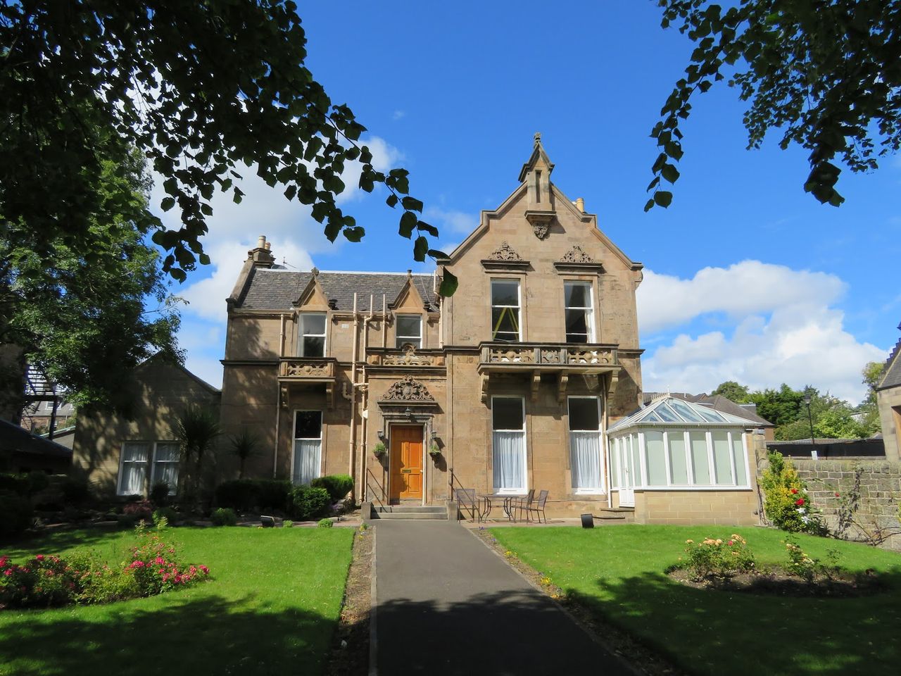 Duthus Lodge Guest House
