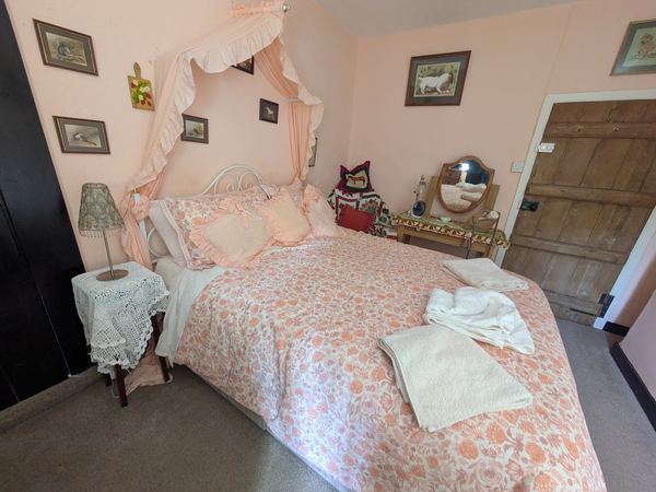 East Farm House B&B