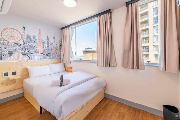 easyHotel Croydon Town Centre