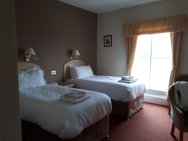 Eden House Hotel