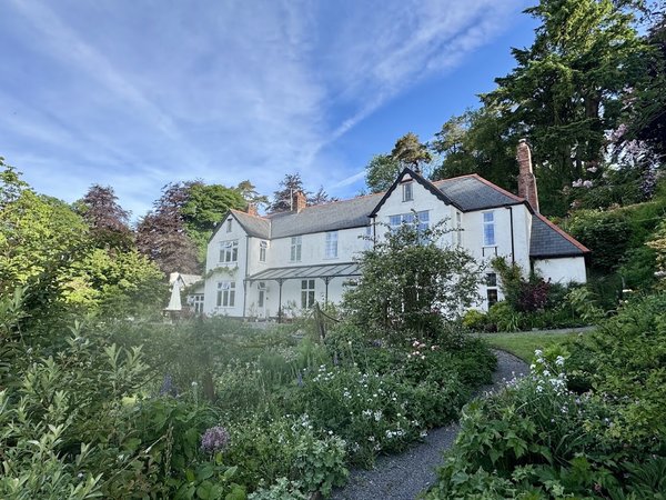 Edgcott House - Guest house