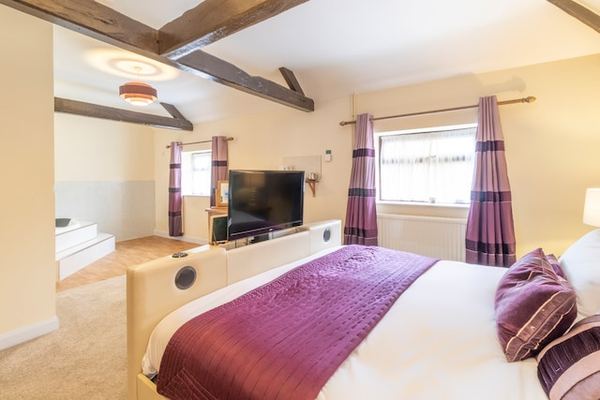 Elm Farm Country House