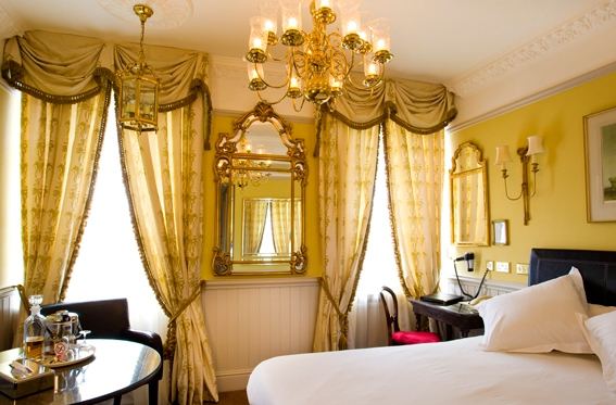 Empire Hotel & Spa