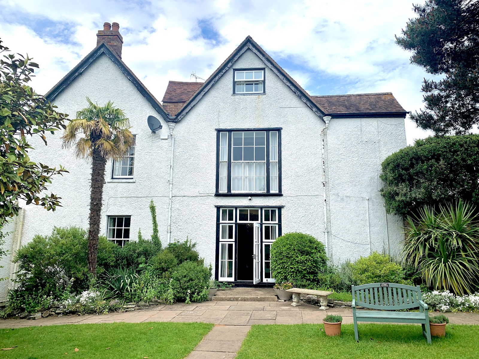 Evesham Hotel