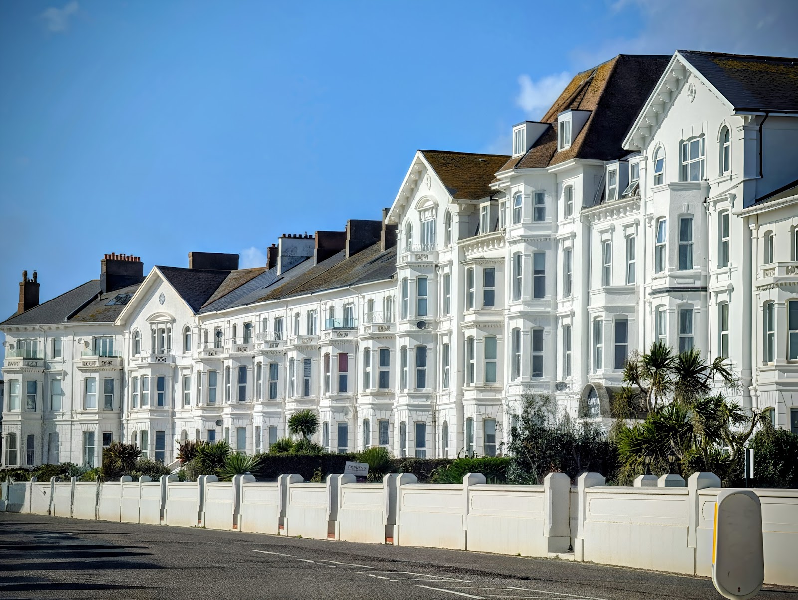 Exmouth Beach Hotel
