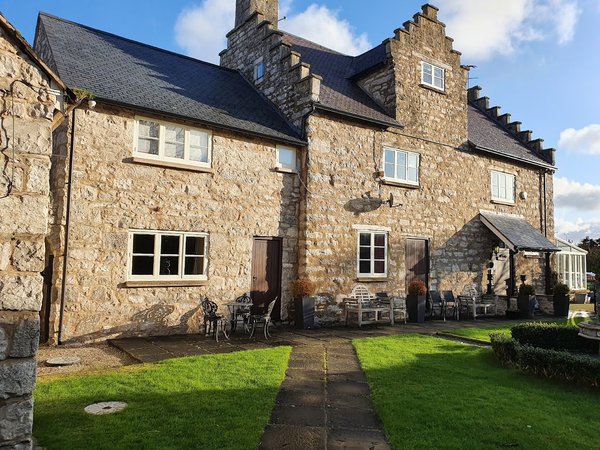 Faenol Fawr Country Hotel