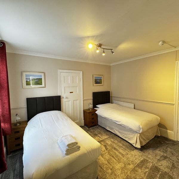 Fairlawns Guest House