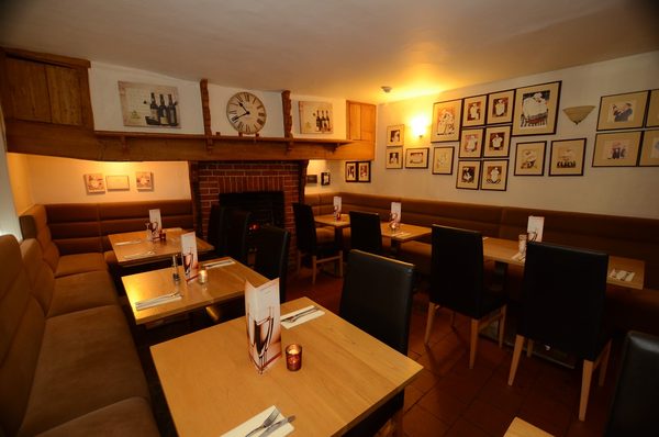 Falcon Inn
