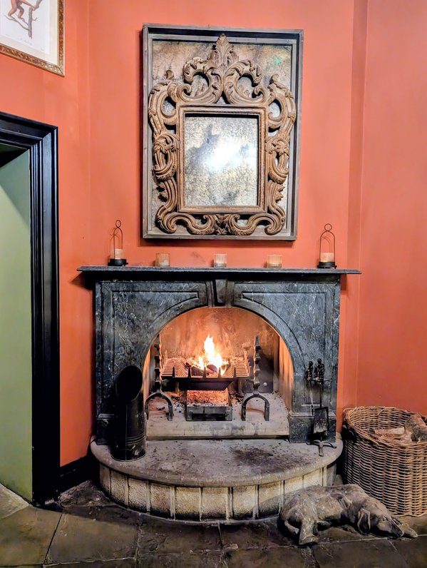 Falcon Manor Hotel