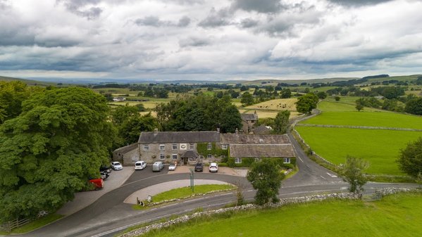 Fat Lamb Country Inn