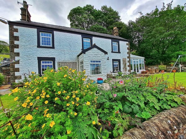 Fernydale Farm Bed & Breakfast