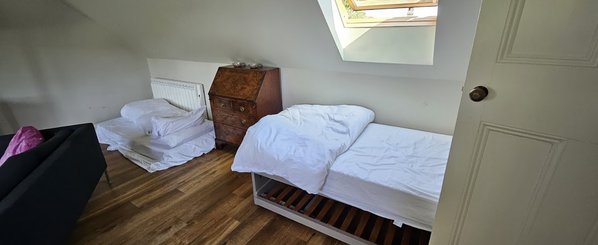 Field Cottage B&B