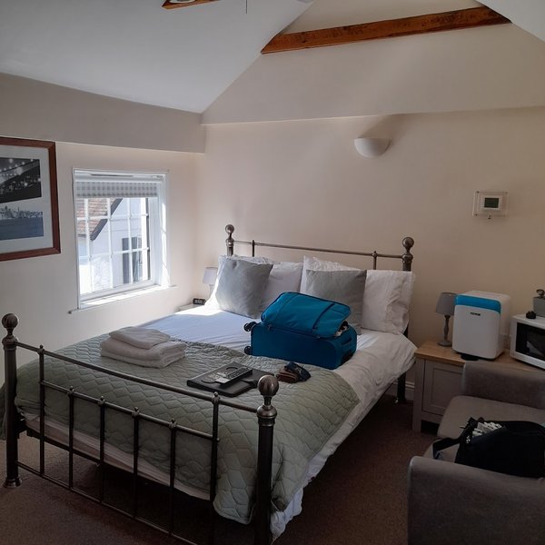 Findon Rest