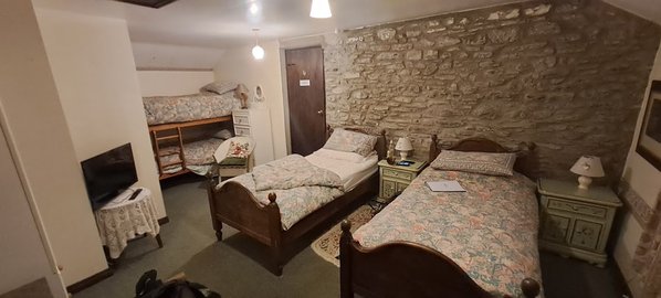 Five Saints Farmhouse B&B