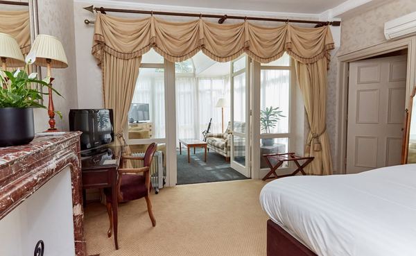 Flitwick Manor Hotel