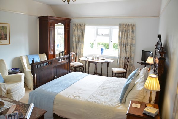 Ford Farm House B&B