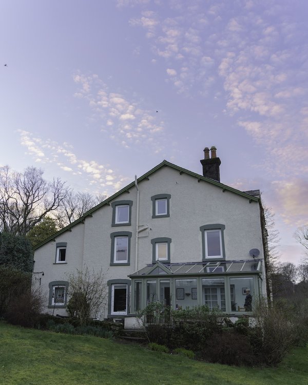 Forest How Guest House