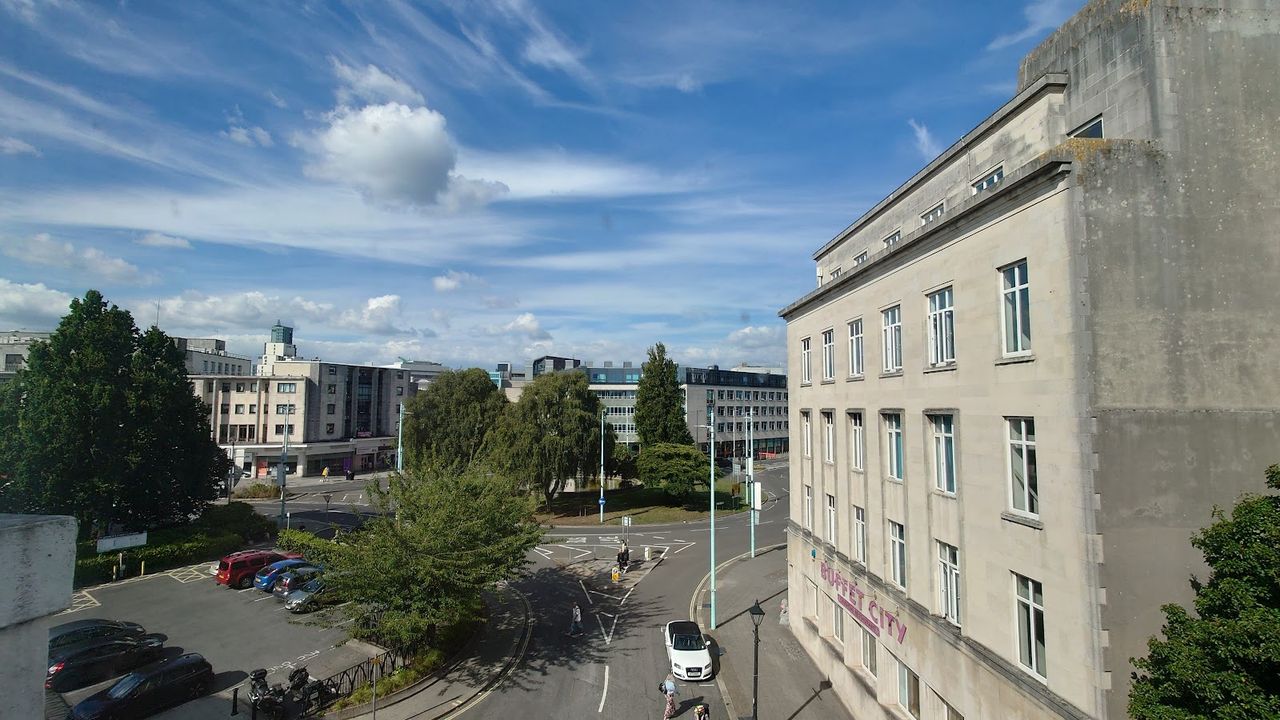 Fox House Studios Aparthotel