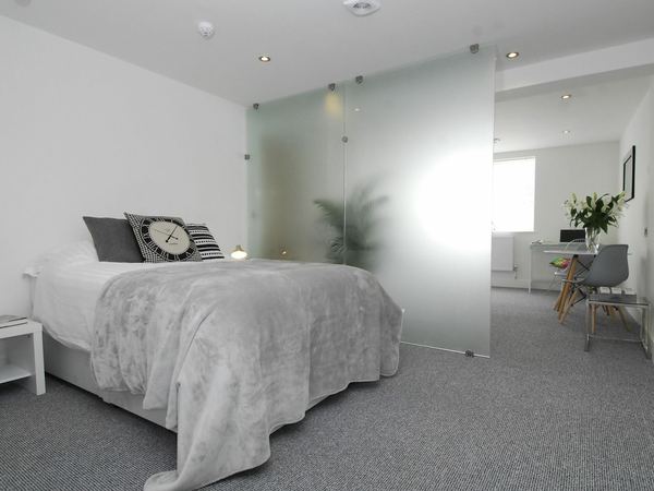 Fox House Studios Aparthotel