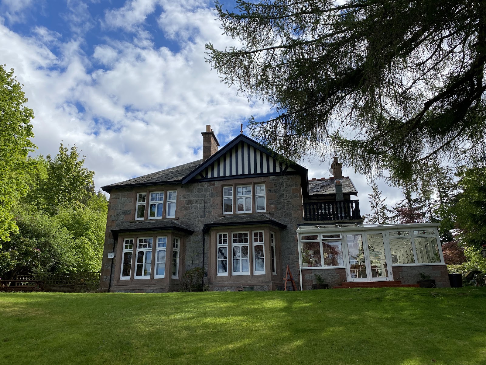 Foyers Bay Country House